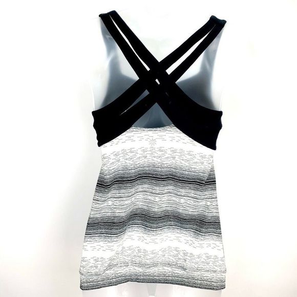 Athleta Bundle XS Tank Top Stride Crunch/ Start Up - Picture 3 of 8